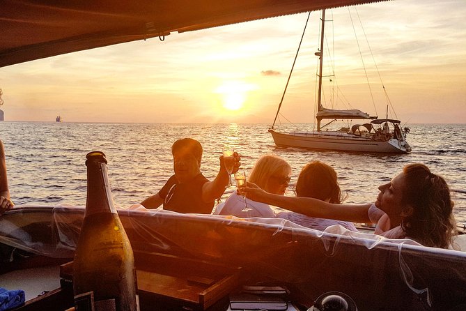Capri Sunset Escape – Exclusive Evening Boat Tour from Sorrento - Boat comfort, wet weather, and safety questions