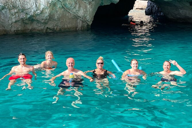 Capri Tour for Private Groups by Luxury Boat - Why a private Capri boat trip can be worth the cost