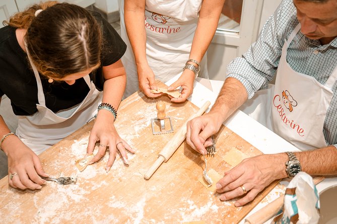 Cesarine: Home Cooking Class & Meal with a Local in Sorrento - Key details before you book