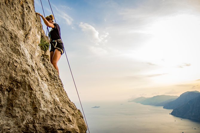 Climbing Experience - The path of the Gods - Getting to Bomerano from Positano or Sorrento