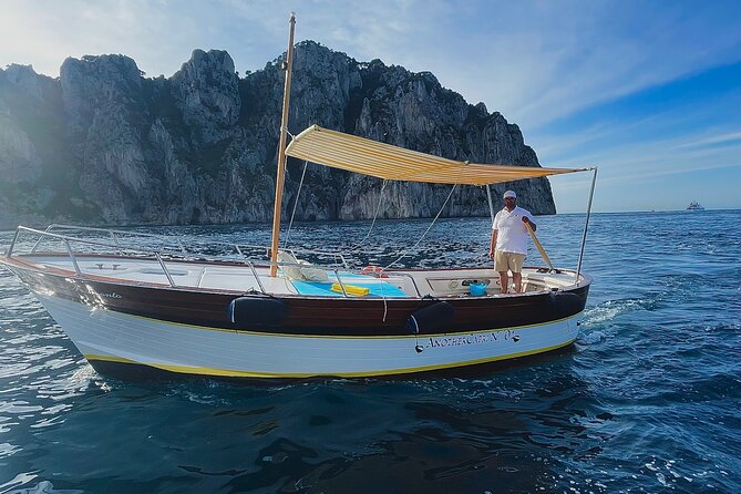Complete Private Guided Three-Hour Tour on the Capri Coast - What the private Capri boat trip feels like