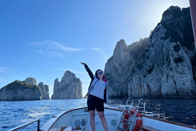 Complete Private Guided Two Hour Tour of the Coast of Capri - Punta Carena Lighthouse in 10 minutes