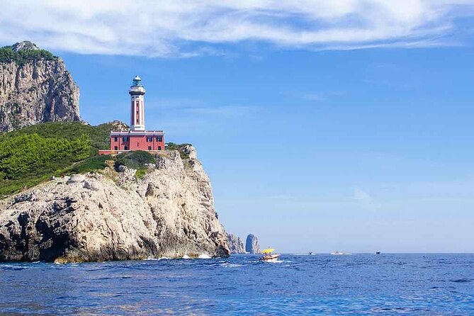complete tour of the island of Capri by private boat - The Blue Grotto and its separate rowboat