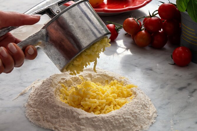 Cooking Class: Your Culinary Love Affair in Sorrento - Tiramisu and the reward at the table