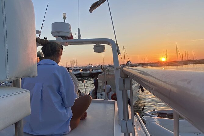 Day in Private Boat with Skipper from Salerno to Positano - One hour in Amalfi