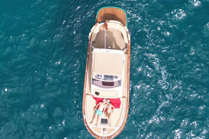 Day on a private boat on the Amalfi Coast - A private view of the coast from Sorrento