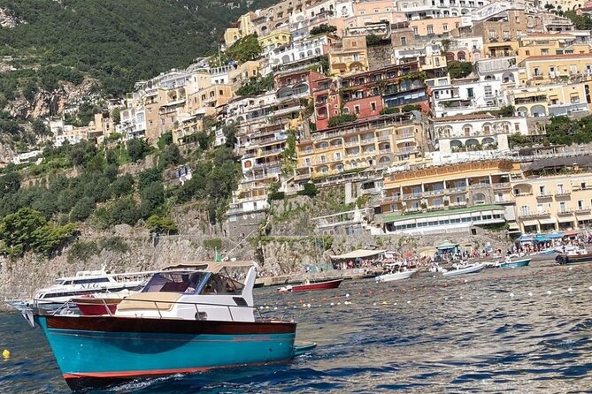 Day on a private boat on the Amalfi Coast - Nerano for seafood and a slower lunch
