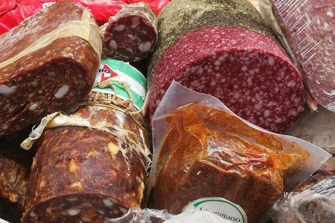 DISCOVER SORRENTO, food &Walking tour . Lemons-cheese&olive oil - Artisan shops and the question of commercial stops