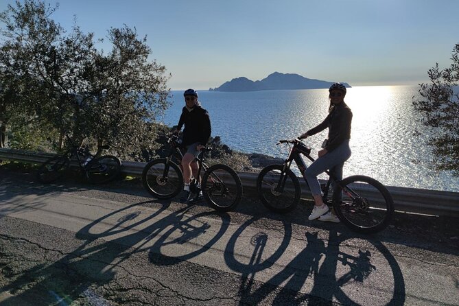 E-Bike tour on the Sorrento Coast - A Guide Who Adds More Than Directions