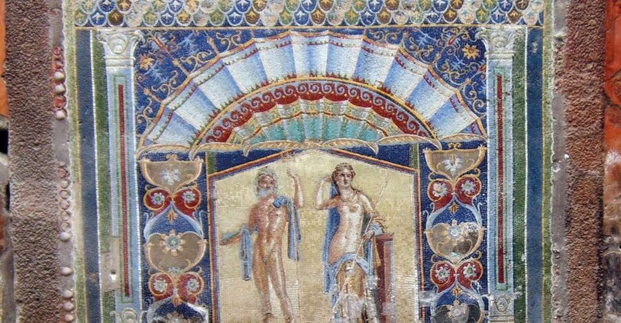 Ercolano: Herculaneum Skip-the-Line Ticket & Audio Guide - Entering the ruins with a skip-the-line ticket