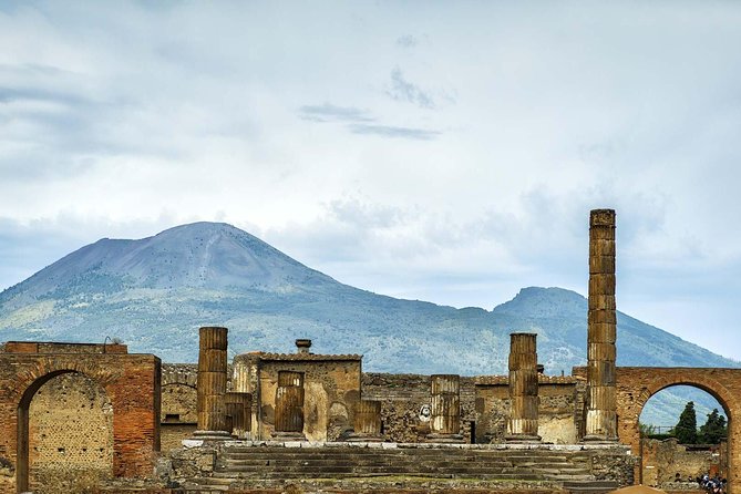 Exclusive Pompeii with Wine and Lunch on Vesuvius-Skip-the-line - Transport, timing, and the real cost