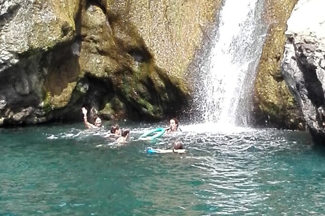 Exclusive Private Boat Tour to capri & Amalfi coast from Sorrento - What the boat and crew add to the day