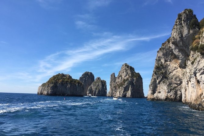 Exclusive Private VIP Capri Boat Experience on a Gozzo - Seeing Capri from the water