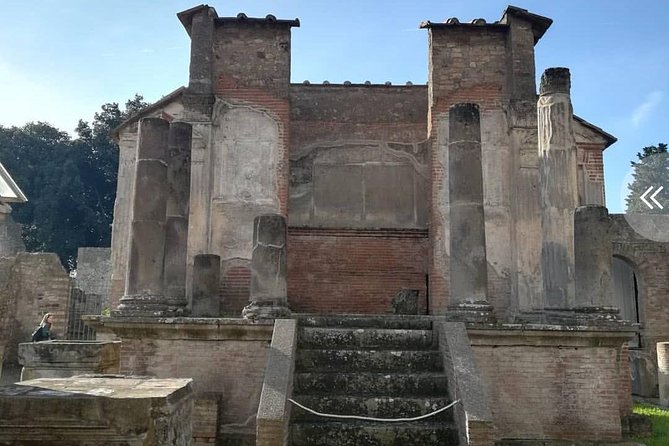 Explore and Experience Pompeii - Pompeii through the lives of ordinary people