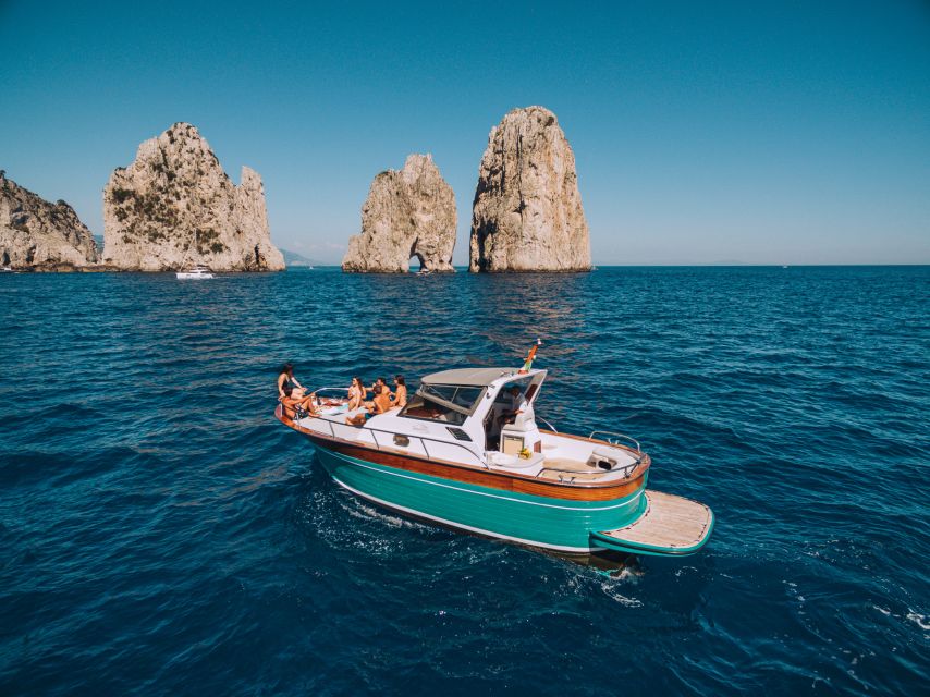 From Amalfi: Li Galli and Capri Islands Boat Tour - Punta Campanella gives you the first swim