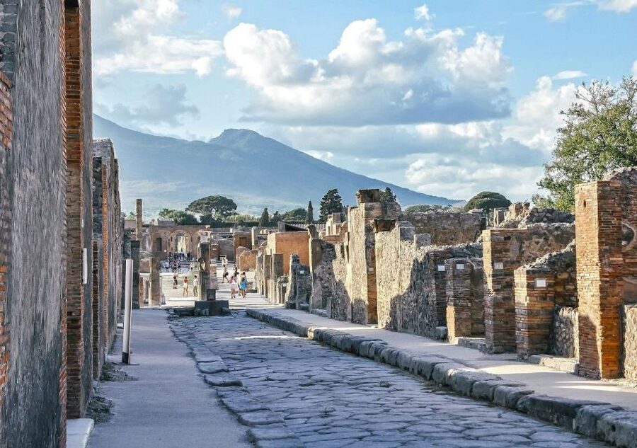 From Amalfi: Pompeii and Mount Vesuvius Private Day Trip - Key points to know before booking