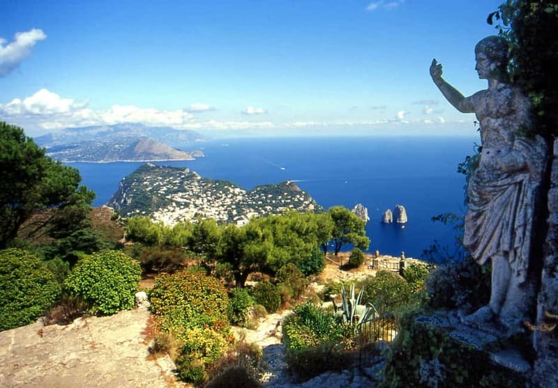 From Capri: Highlights Tour with Chairlift Ticket - Who will get the most from this tour