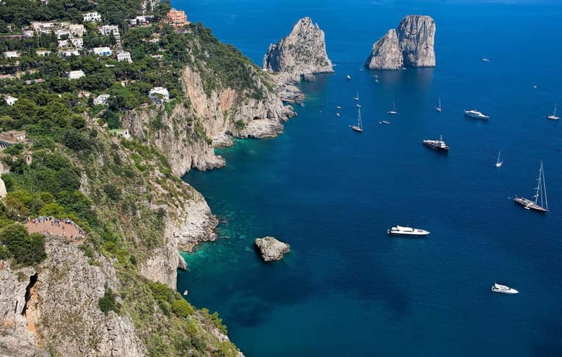 From Capri: Highlights Tour with Chairlift Ticket - Free time and lunch without a fixed restaurant