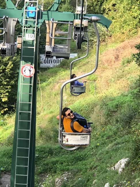 From Capri: Highlights Tour with Chairlift Ticket - Crowds, waiting, and the practical side of Capri