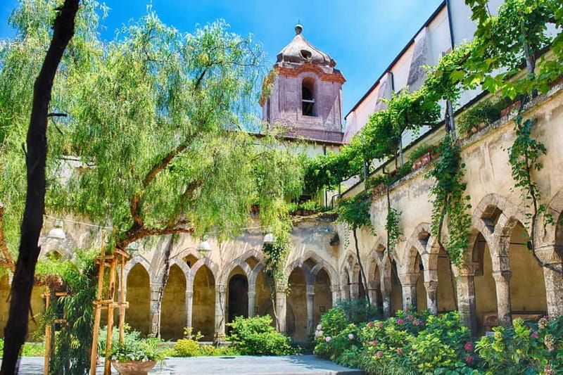 From Naples: Amalfi Coast with Sorrento & Positano - What the guide adds to a fixed schedule