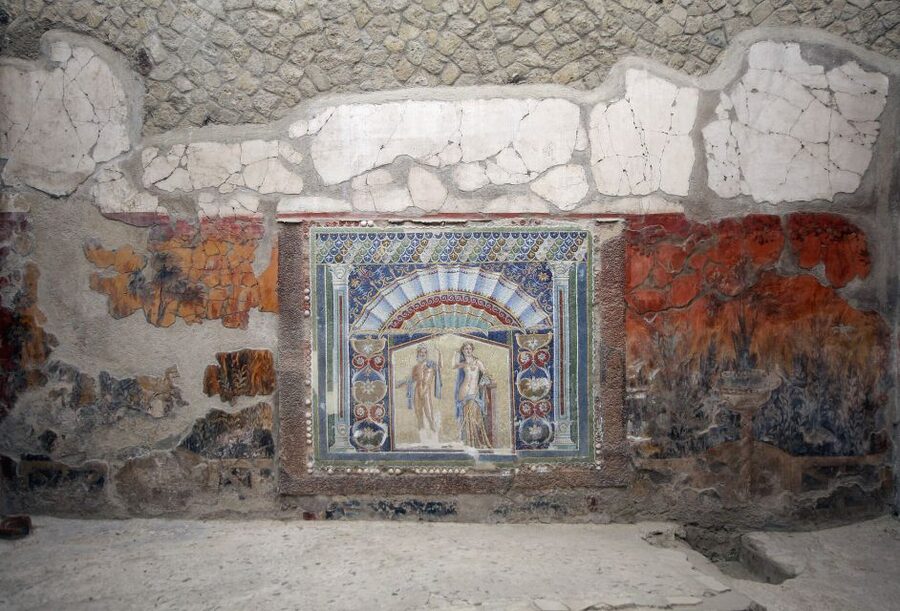 From Naples: Pompeii and Herculaneum VIP Tour with Lunch - Is the $237.90 price good value?