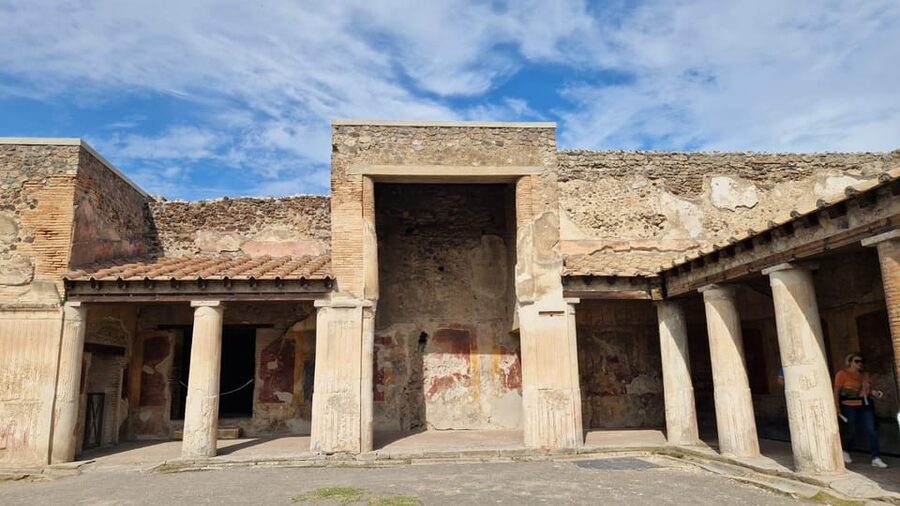 From Naples: Pompeii & Sorrento Shore Excursion with Lunch - Value, pace, and who should book