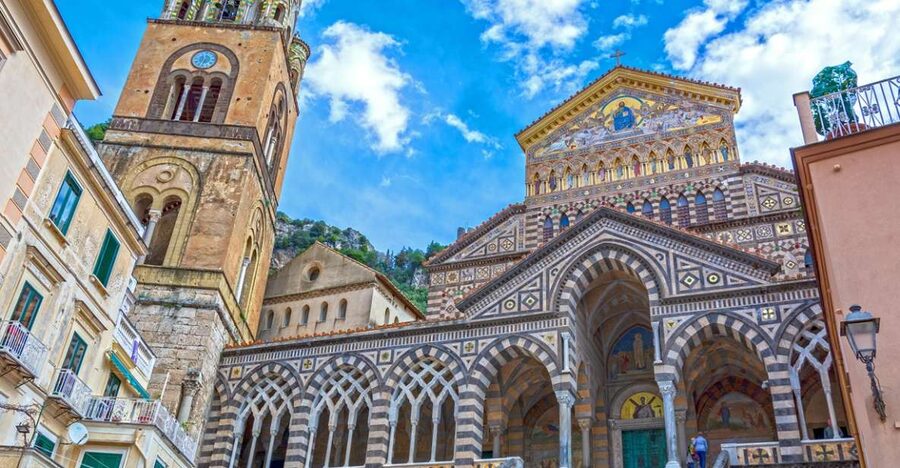From Pompei: Amalfi Coast by bus - Positano: a panoramic stop, not a town visit