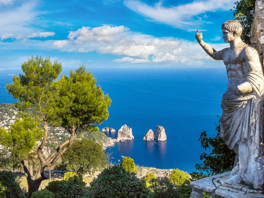 From Pompei: Capri shared tour - The smart reason to choose a shared Capri trip