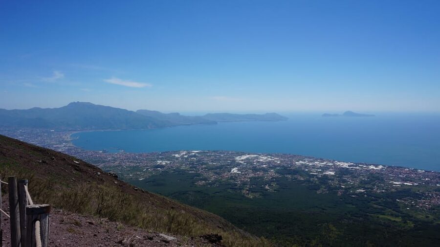 From Pompei: Mount Vesuvius Sunset Trip with Entry Ticket - What this Vesuvius trip really offers