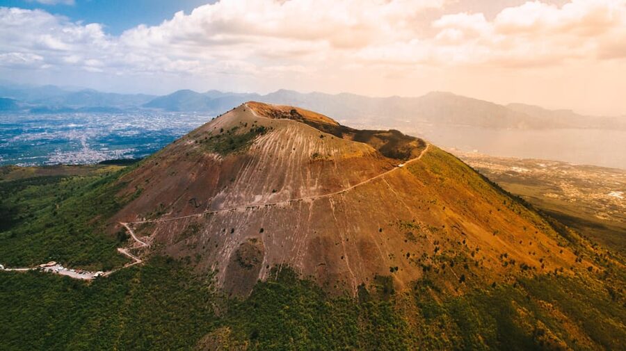 From Pompeii: Mont Vesuvius excursion - Practical timing and pickup advice