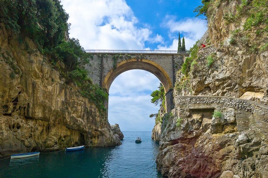 From Positano: Amalfi Coast Boat Tour - Leaving Positano for the Sirenuses