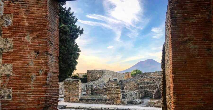 From Positano: Pompeii Guided Tour with Skip the Line - Key points to know before booking