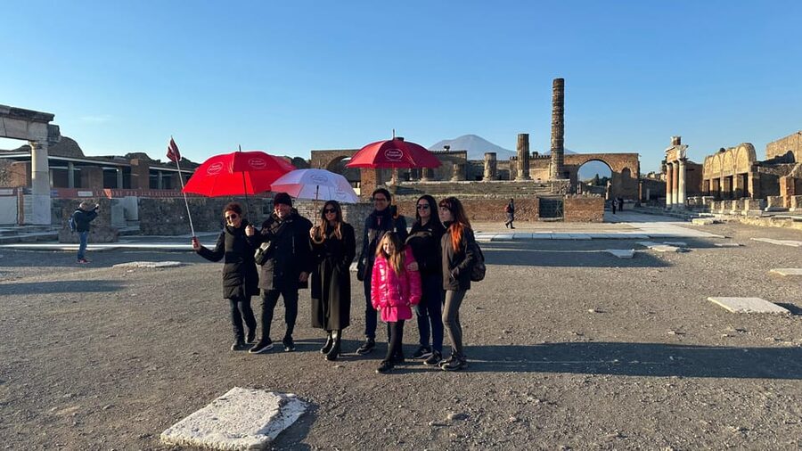 From Positano: Pompeii Ruins Small Group Guided Tour - Key points to know before booking