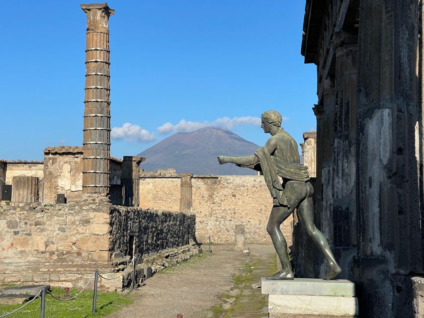 From Positano: Pompeii & Vesuvius tour small group - Why combine Pompeii with Vesuvius from Positano?