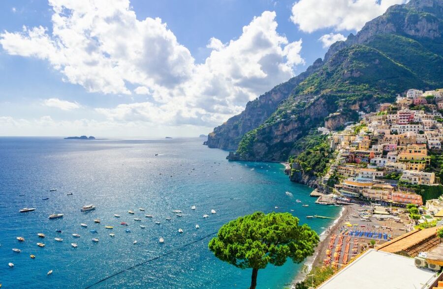 From Praiano: Amalfi Coast Guided Private Cruise with Drinks - Lunch beside the sea