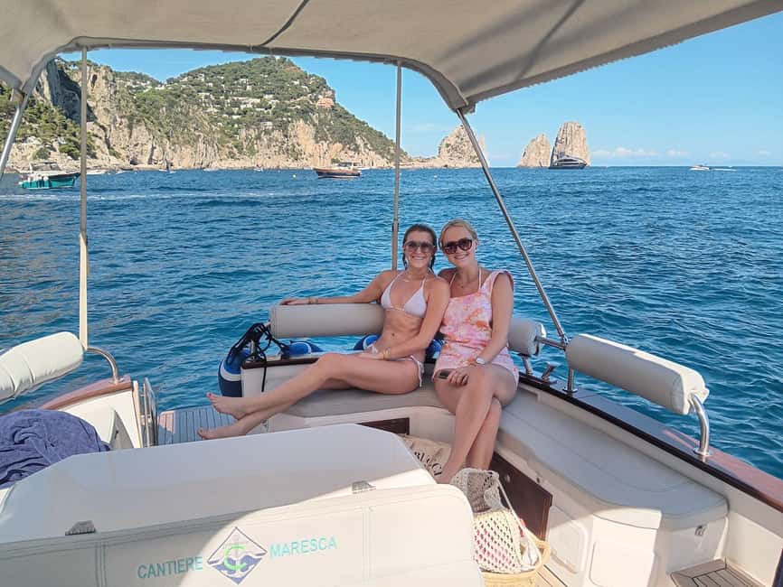 From Praiano: Full Day Private Boat Tour of Capri in Relax - The return through Li Galli