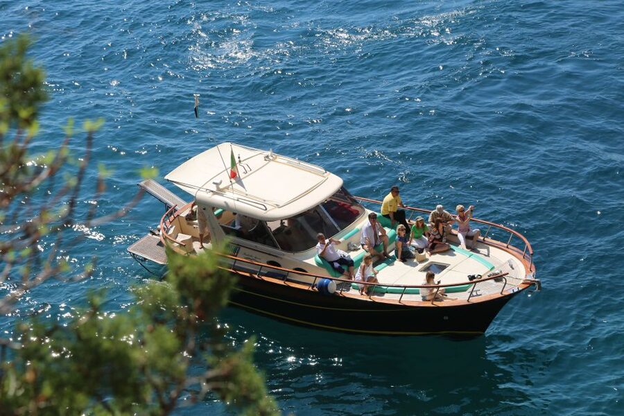 From Salerno: Capri and the Sirenusas Boat Tour - Seeing Capri from the water