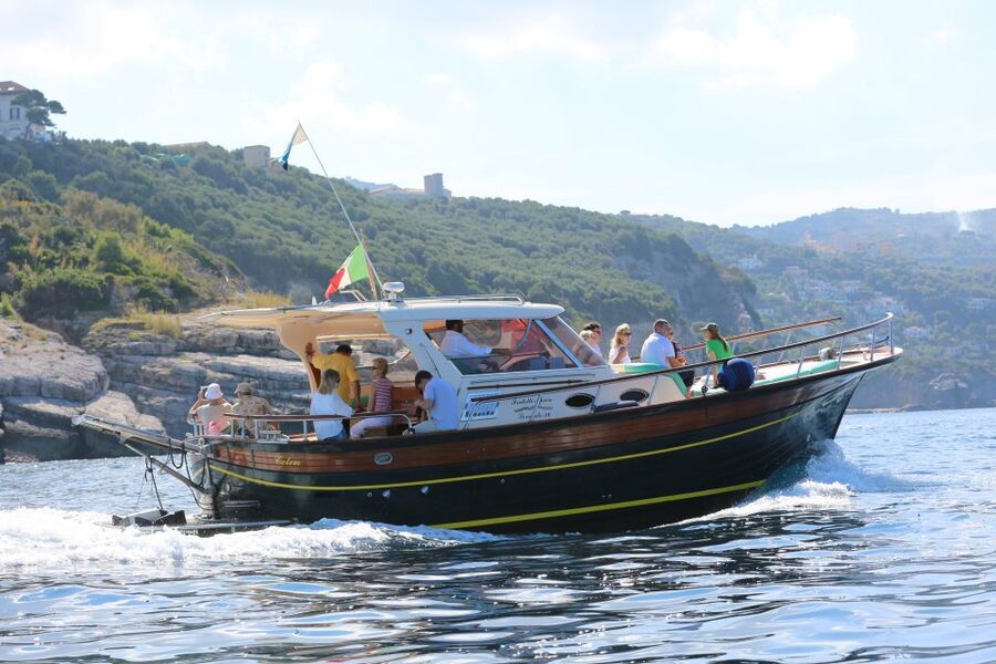 From Salerno: Capri and the Sirenusas Boat Tour - Making the most of 2 hours and 30 minutes on Capri