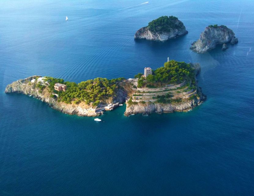 From Sorrento: Amalfi Coast Full-Day Tour - Two hours in Positano