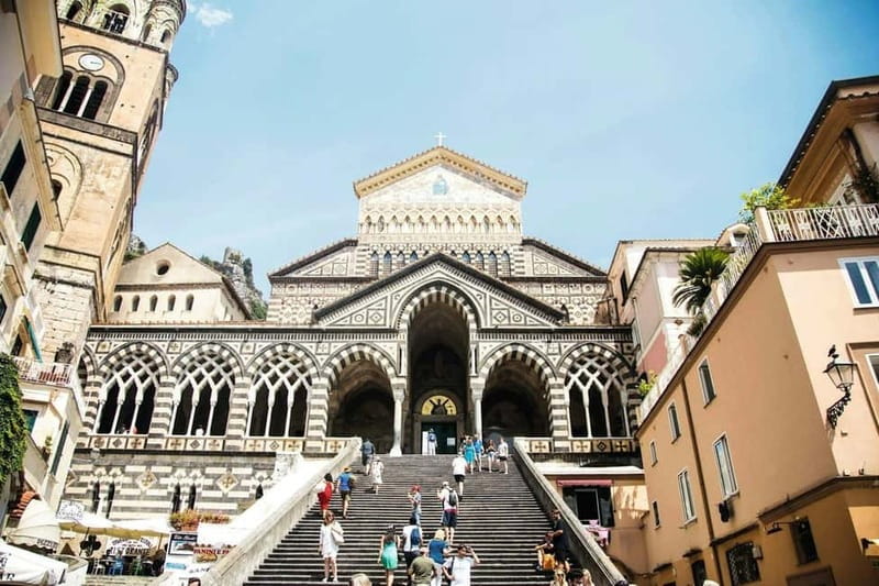 From Sorrento: Amalfi Coast Guided Bus Tour and Ferry Ride - Meeting the bus in Sorrento