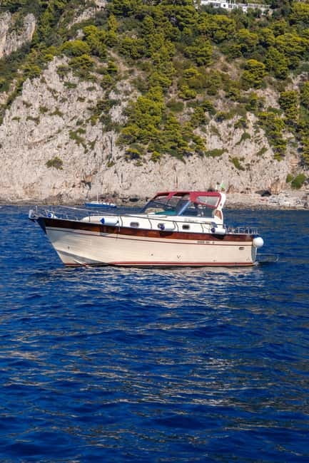 From Sorrento: Amalfi Coast Small Group Boat Day Tour - Ninety minutes in Amalfi