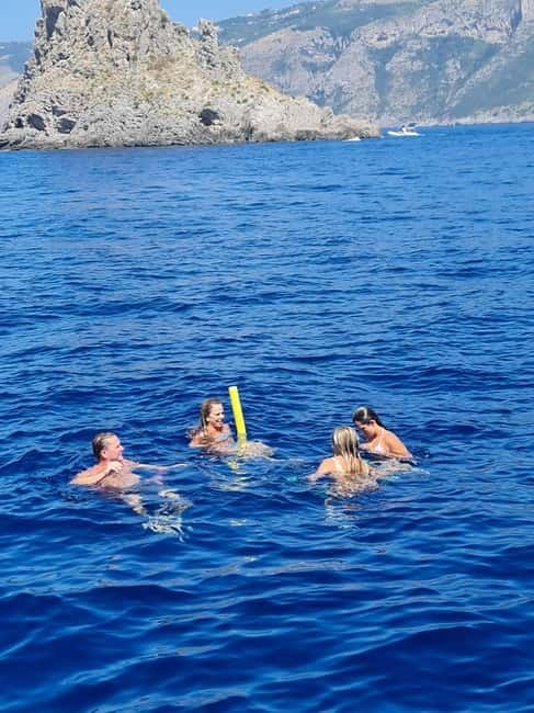 From Sorrento: Capri Boat Tour with Blue Grotto Visit - Two hours to eat and walk on Capri