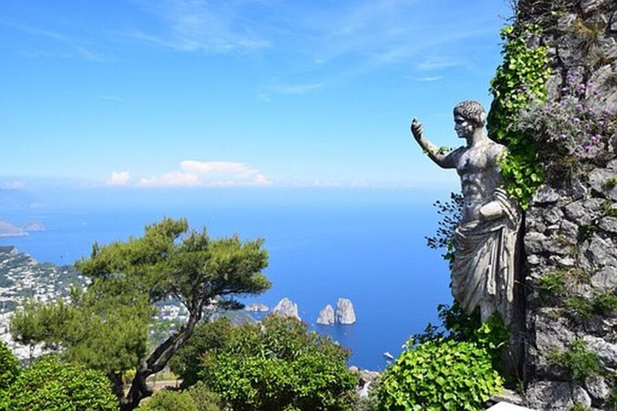 From Sorrento: Capri Day Cruise with Blue Grotto Exploration - Meeting point details need careful checking