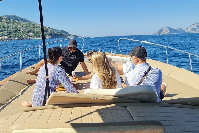 From Sorrento: Capri & Positano Private Boat VIP Tour - Three hours to eat and explore Capri