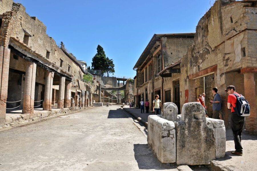 From Sorrento: Herculaneum Guided Tour with easy Lunch - Why Herculaneum is worth your morning