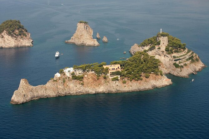From Sorrento/Nerano: Amalfi Shared Tour - without pick up - Why this boat trip works well from Marina del Cantone