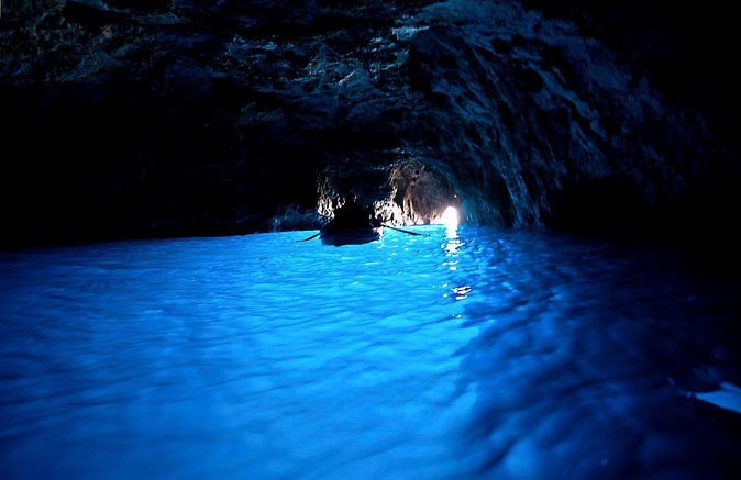 From Sorrento/Nerano: Capri Shared Tour - without pick up - Leaving from Marina del Cantone at 9:15 am