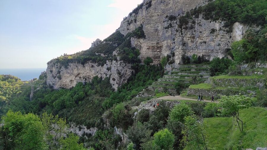 From Sorrento: Path of the Gods Hike with Tasting Stop - Why the Path of the Gods works so well as a day trip