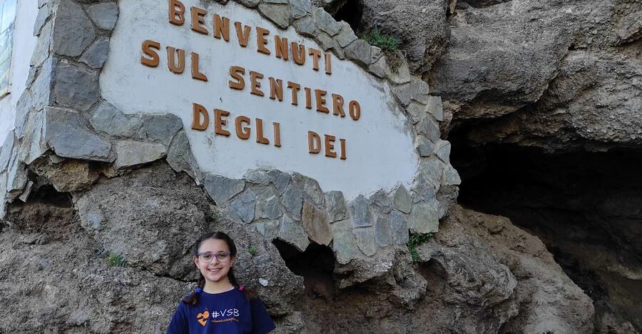 From Sorrento: Path of the Gods Hike with Tasting Stop - The views toward Capri, Li Galli, and Punta Campanella