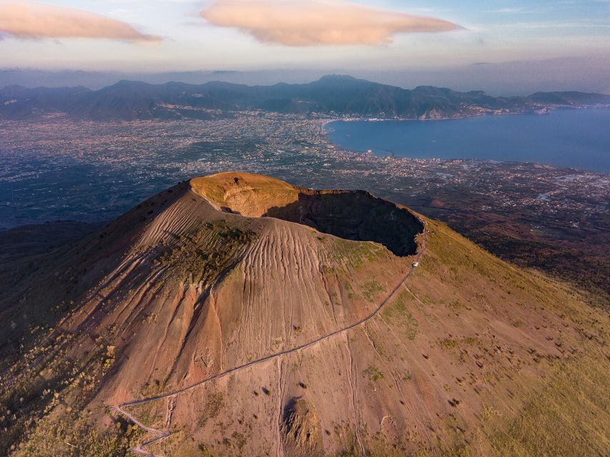 From Sorrento: Pompeii and Vesuvius Tour by Express Train - Small details that make the day easier